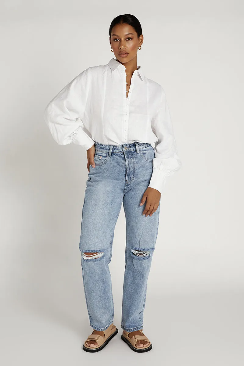 CLOE WHITE LINEN SLEEVE SHIRT