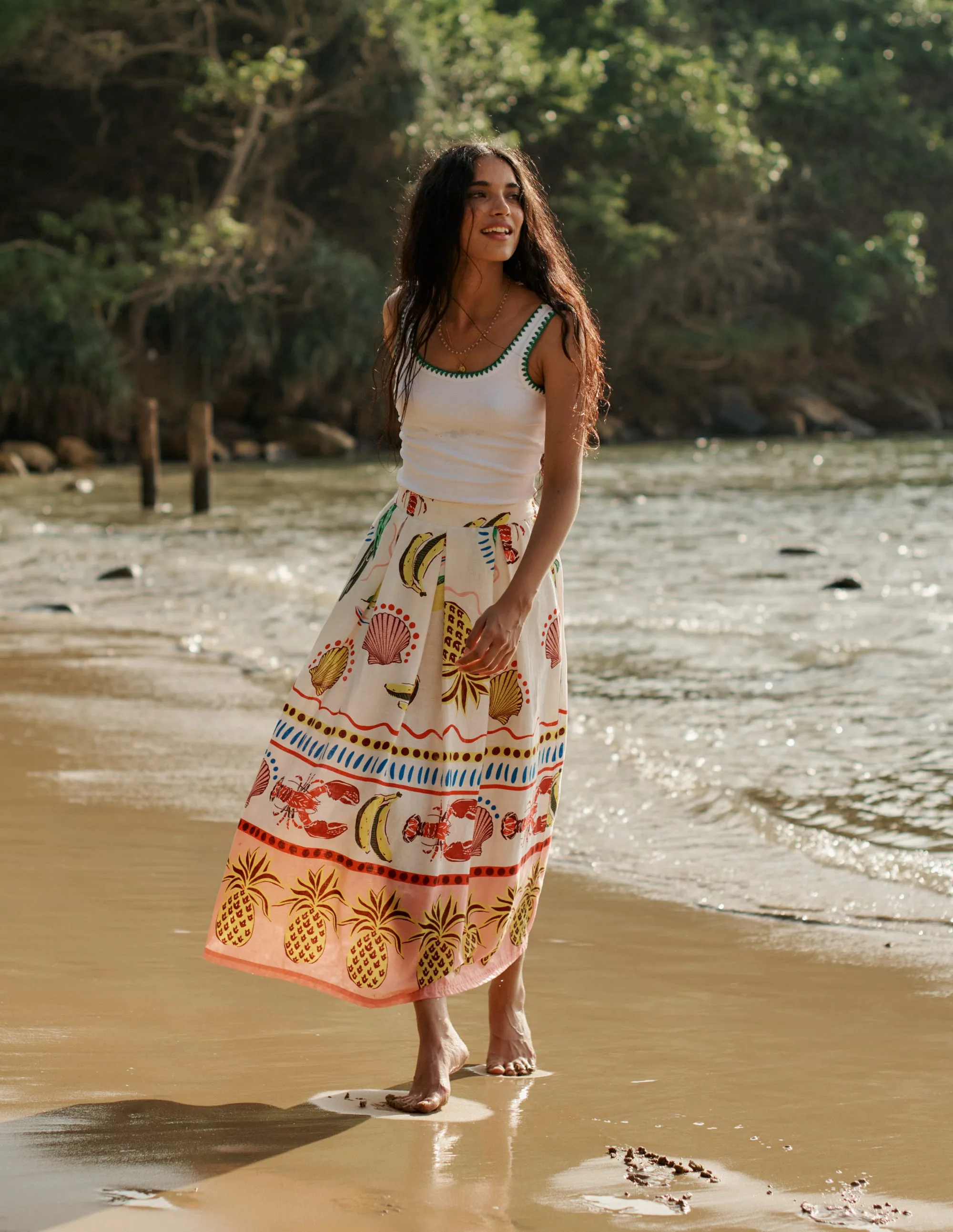 Crochet Trim Scoop Neck Vest-White