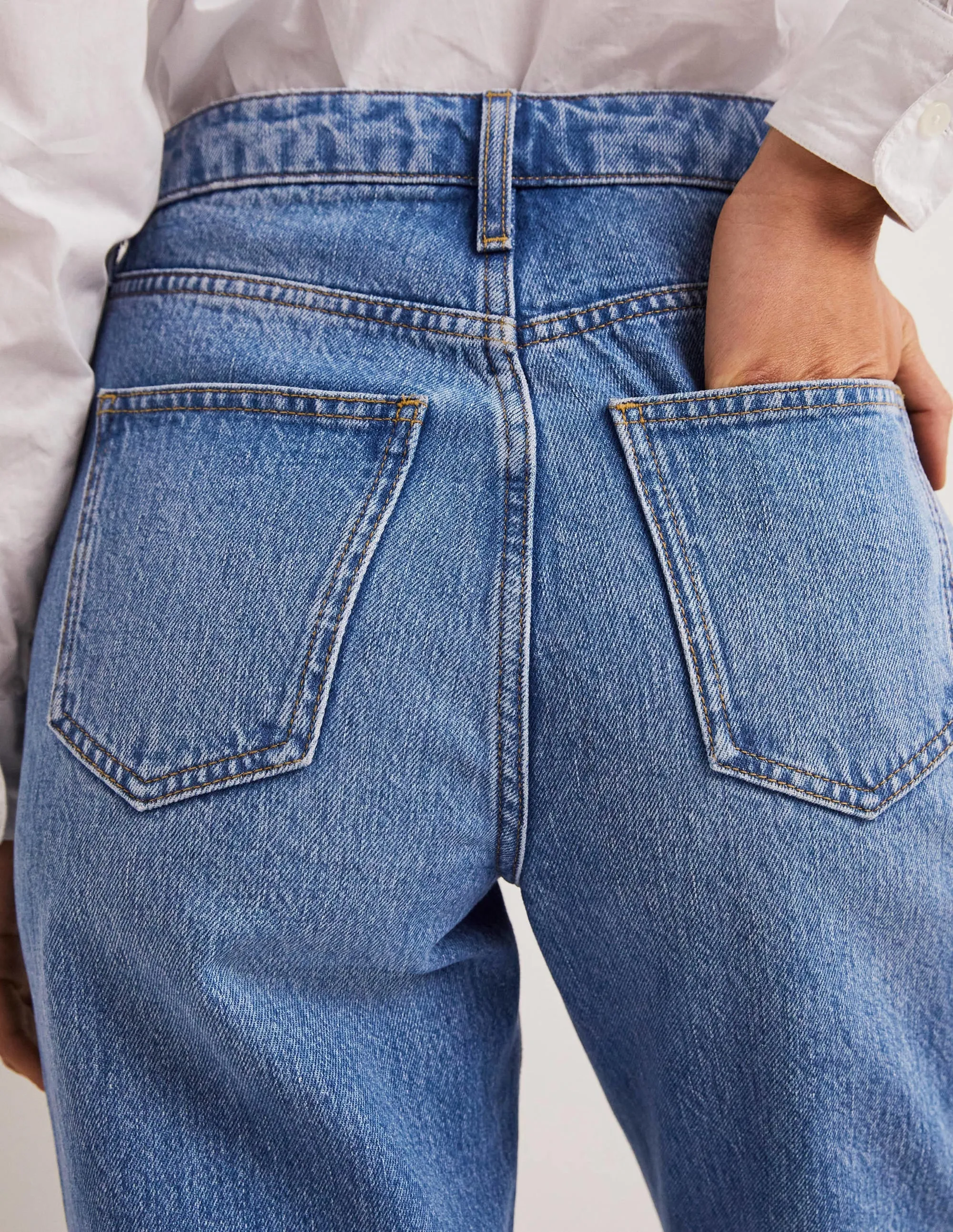 High Rise Straight Leg Jeans-Light Vintage