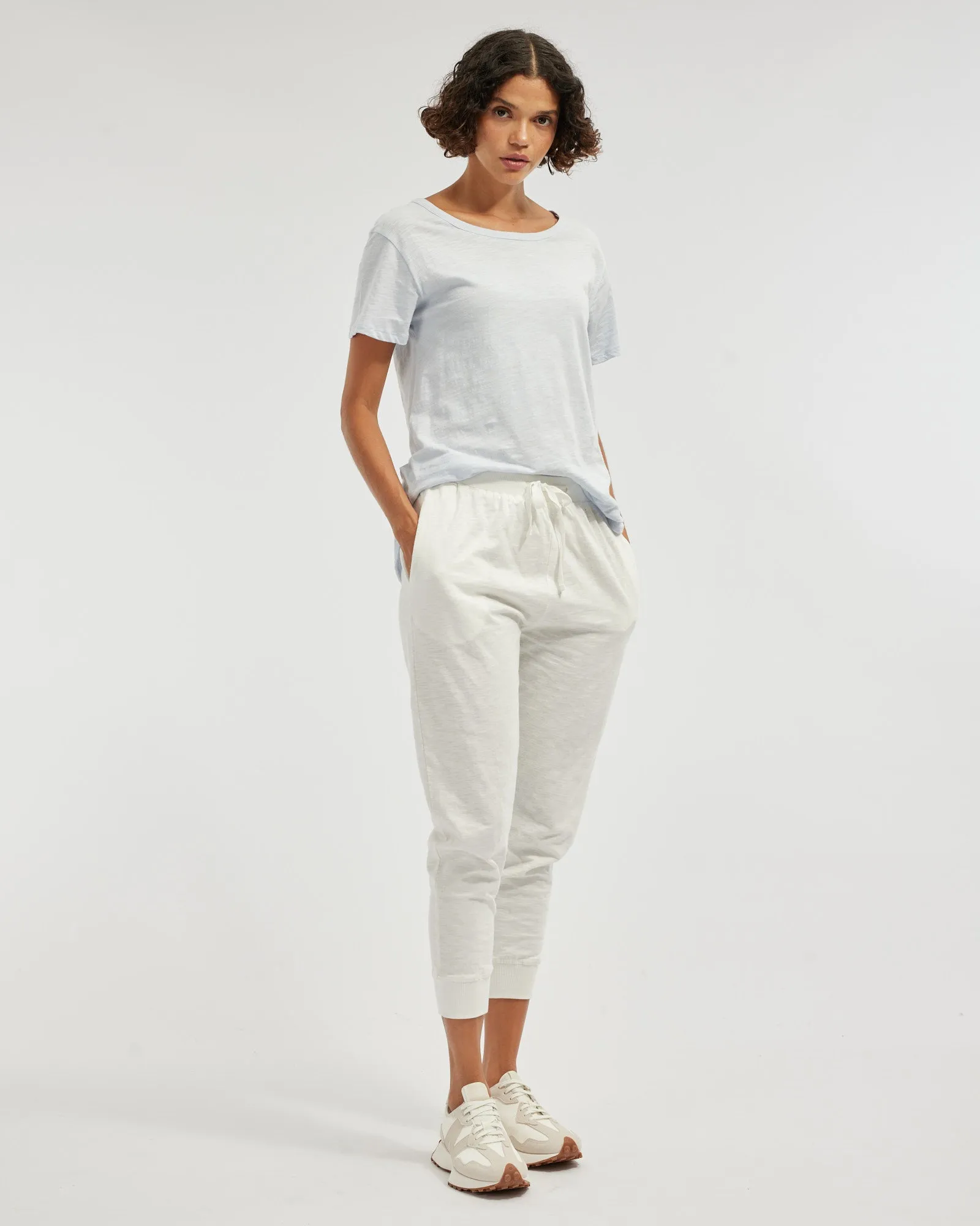 Kieran Cropped Jogger - White