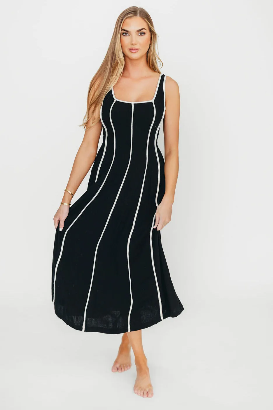 Liza Linen-Blend Midi Dress in Black