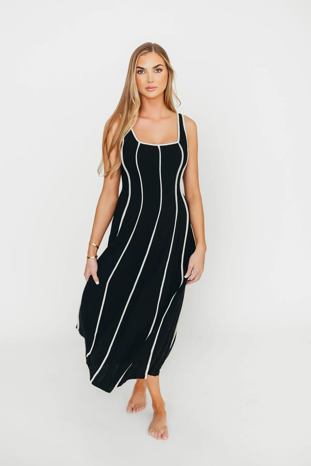 Liza Linen-Blend Midi Dress in Black