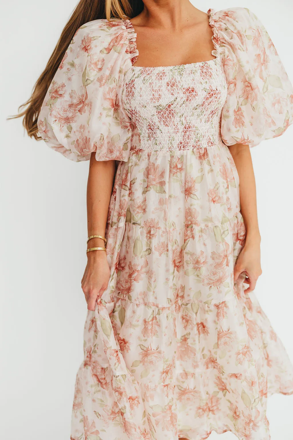 McKenna Puffed Sleeve Tiered Midi Dress in Peach