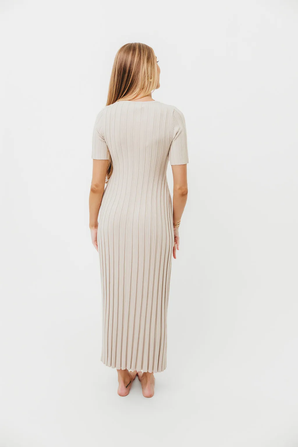 Oakley Ribbed Maxi Dress in Dusty Ivory Taupe - Bump Friendly
