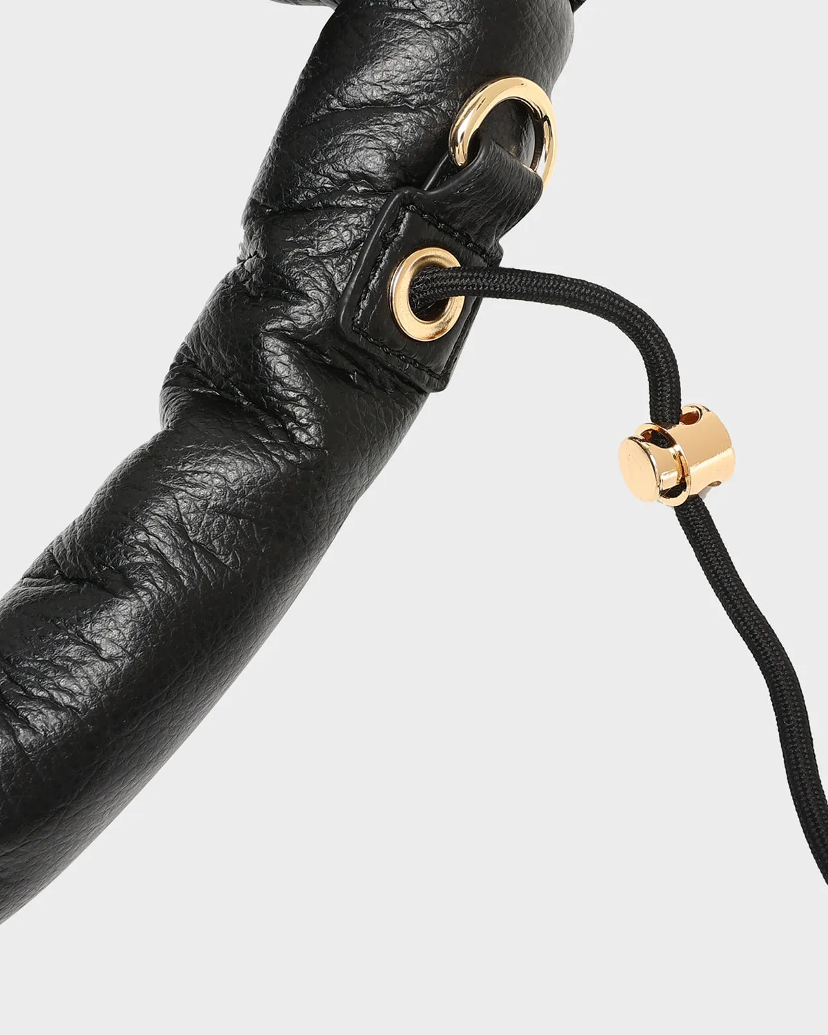 Pearl Power Messenger Bag in Black