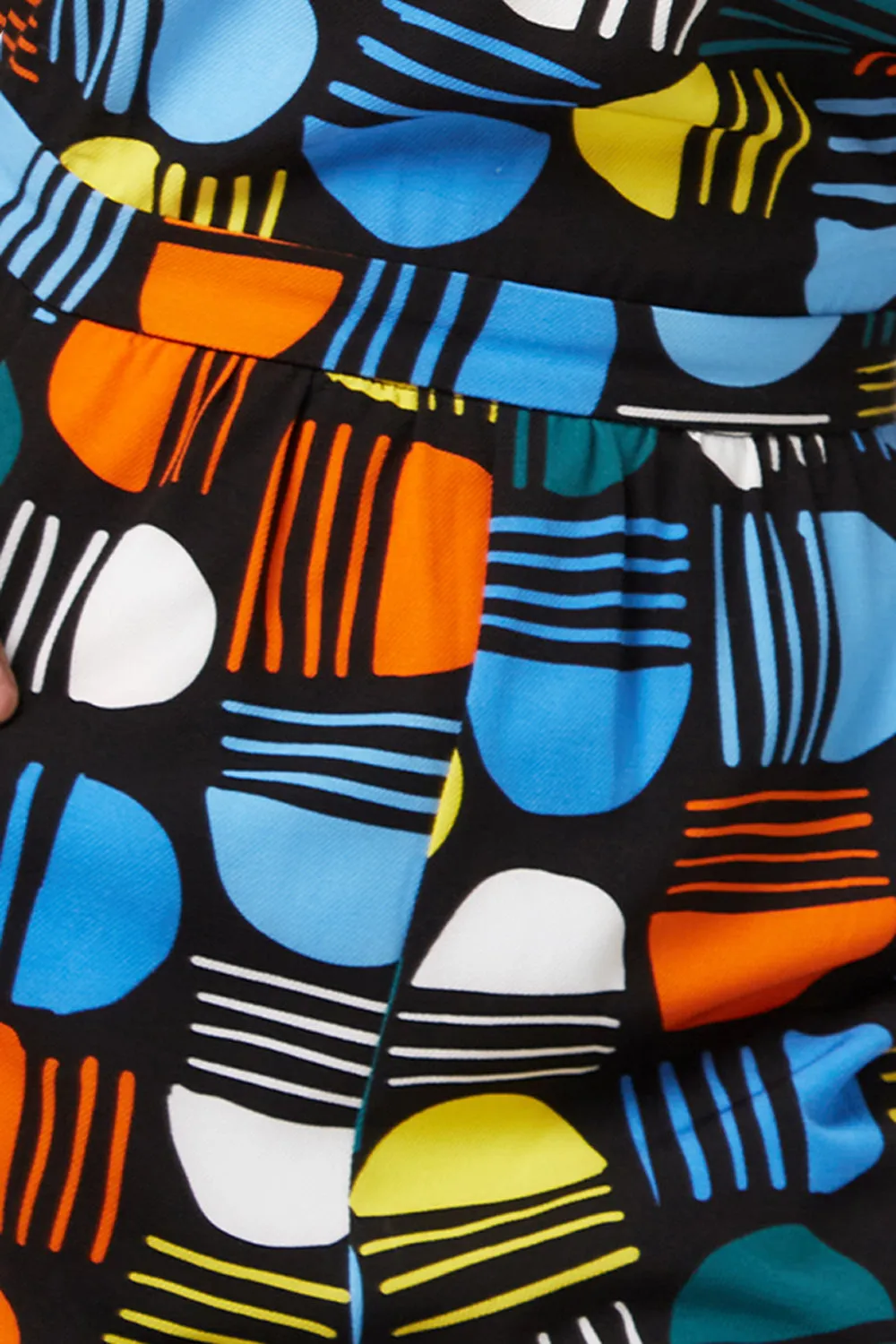 Retro Rose Midi Skirt in Black