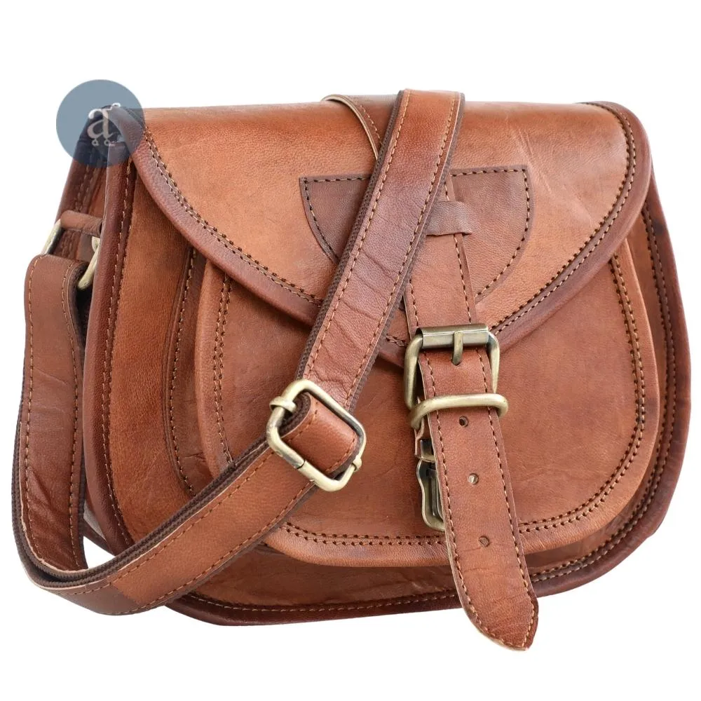 Saddle Purse