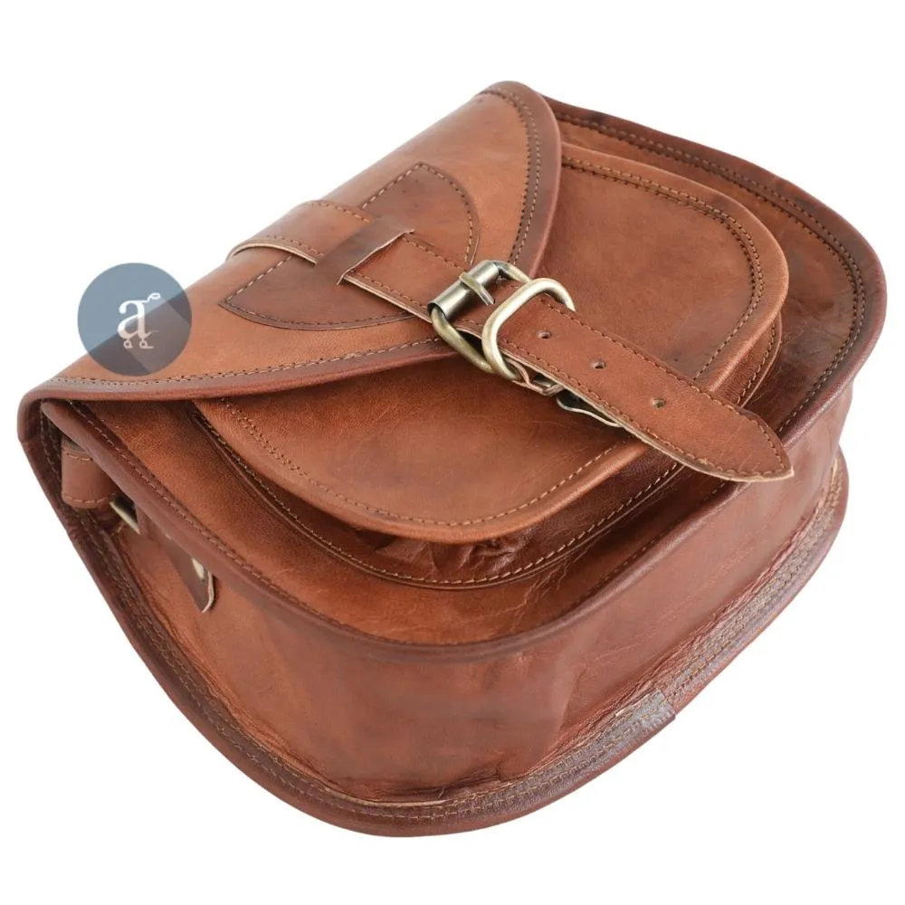 Saddle Purse