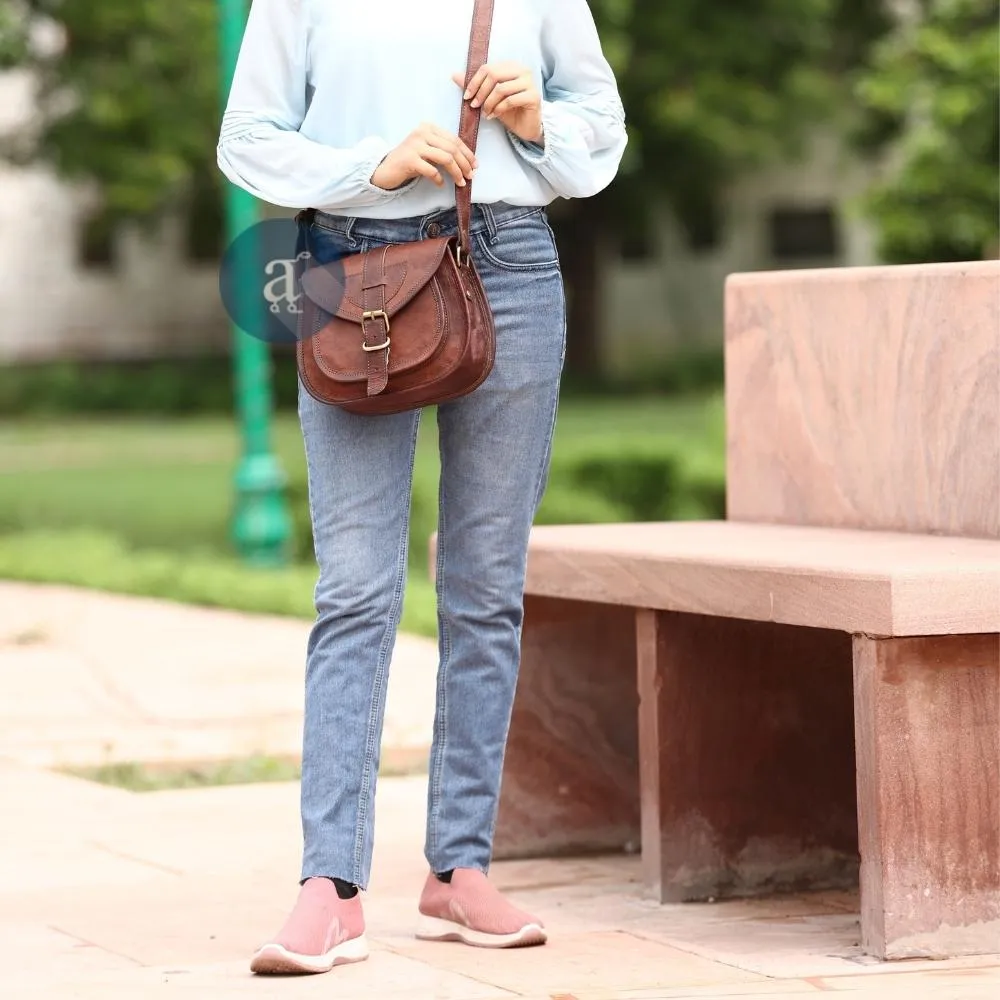 Saddle Purse
