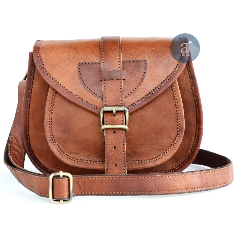 Saddle Purse