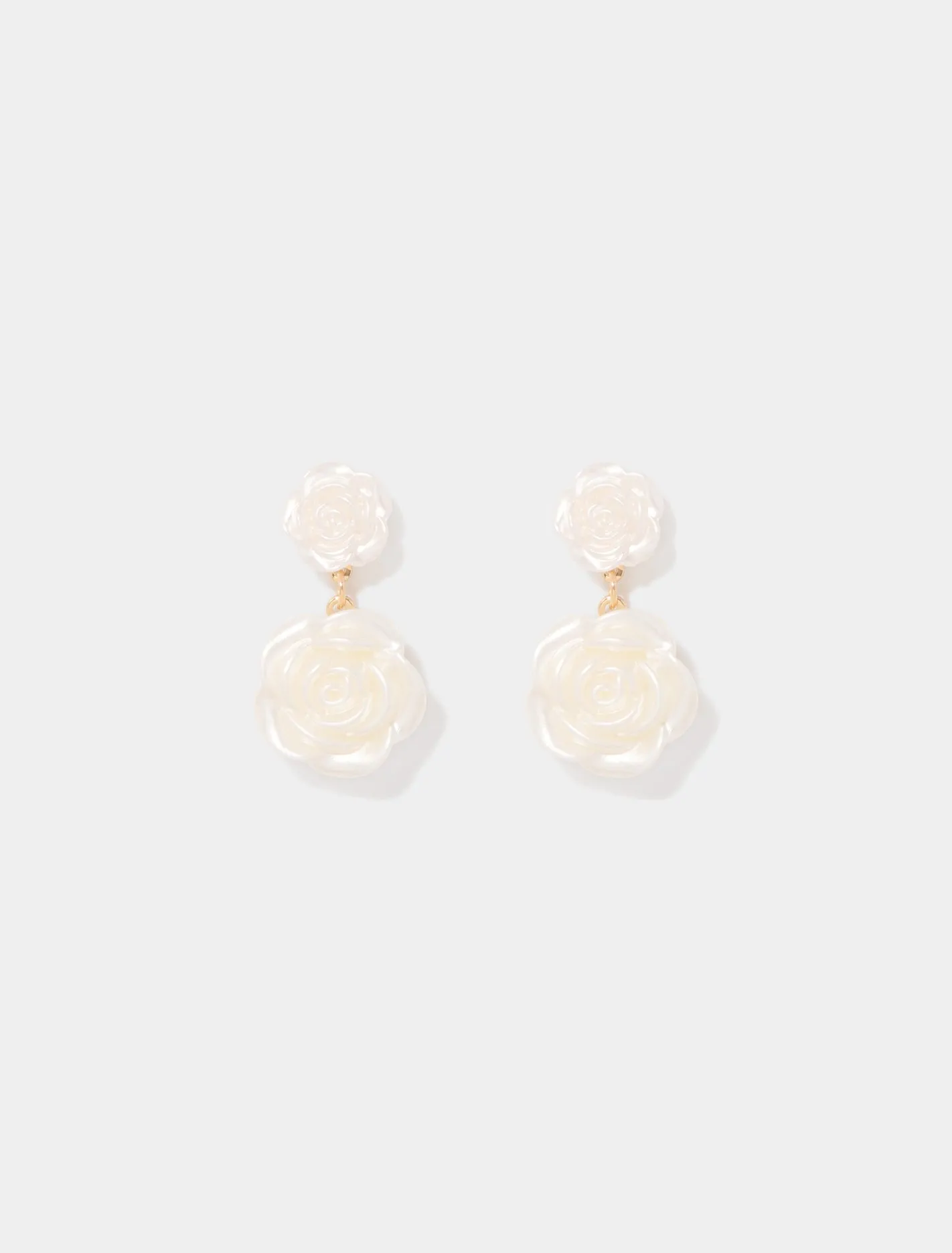 Tati Acrylic Rose Earrings